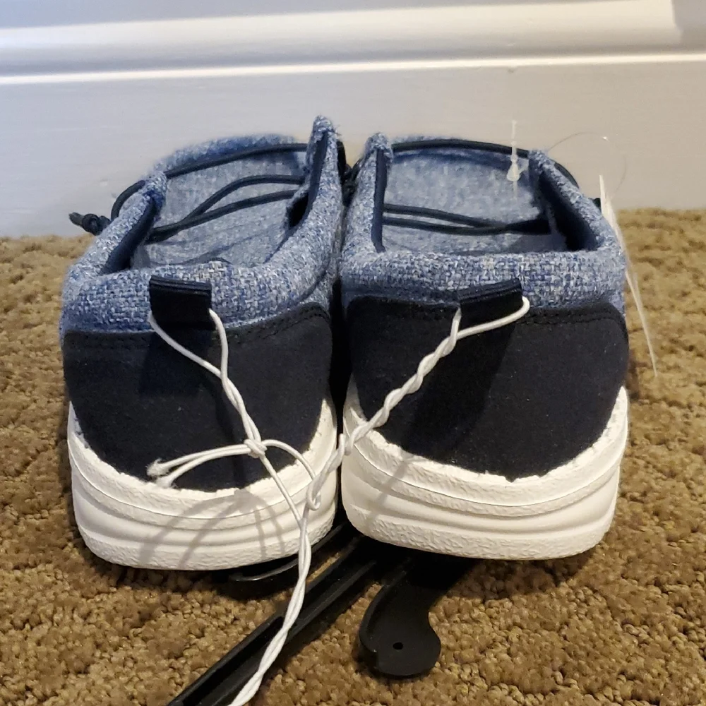 Boys Falls Creek Rusher Slip On Moccasins Casual Loafers Size 2 3 Comfort NWT